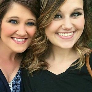 Meet your Posher, Pam